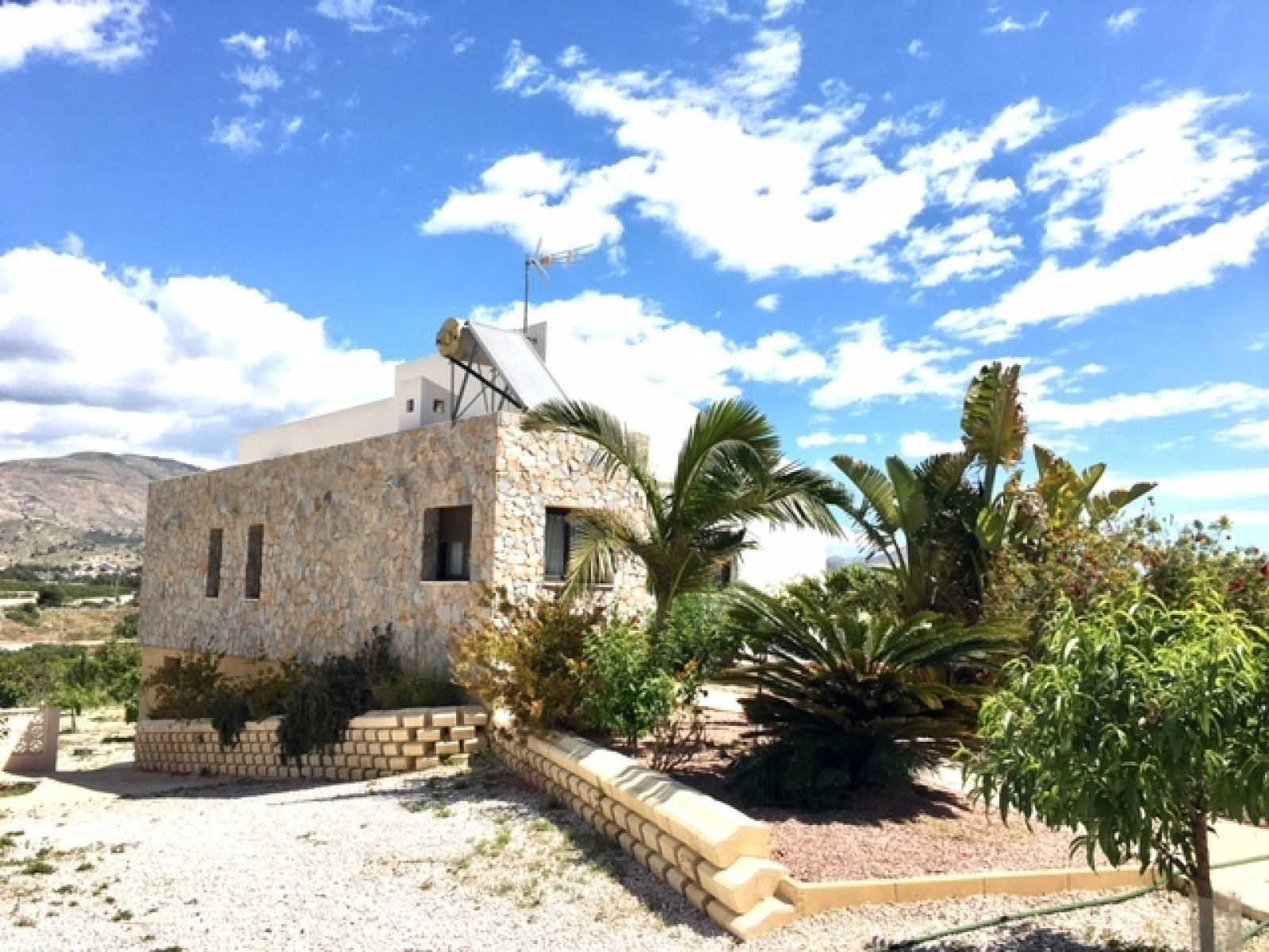 VILLA INDÉPENDANTE À VILLAJOYOSA