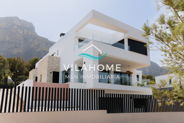 VILLA EN POLOP