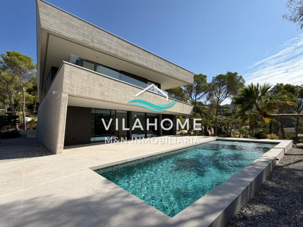 VILLA DE LUJO EN ALTEA